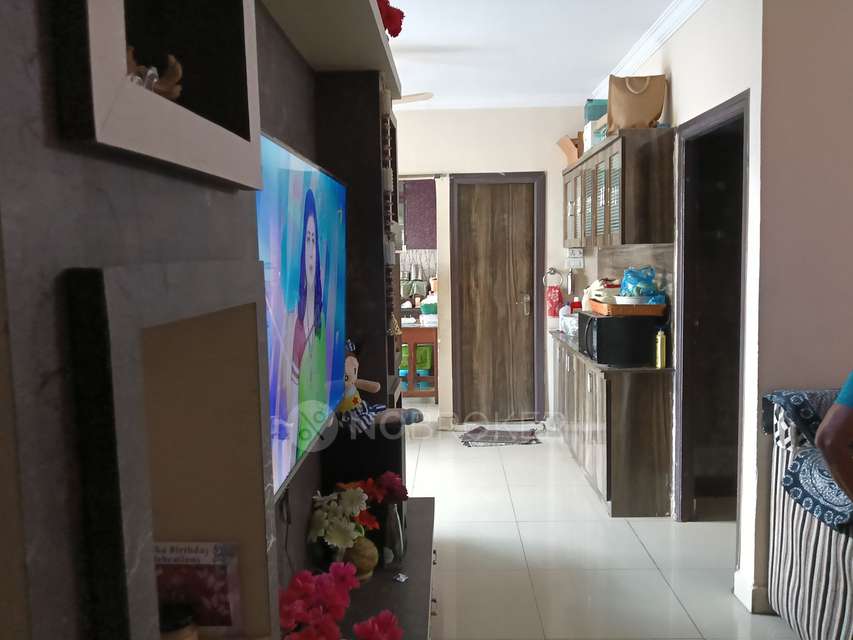 3 BHK Flat In Janapriya Metropolis For Sale  In Moti Nagar