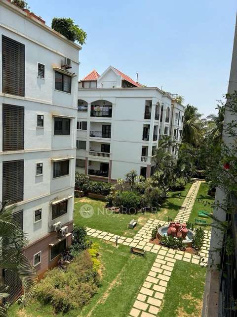 3 BHK Flat In Nr Royal Manor Apartments for Rent  In Srirampura