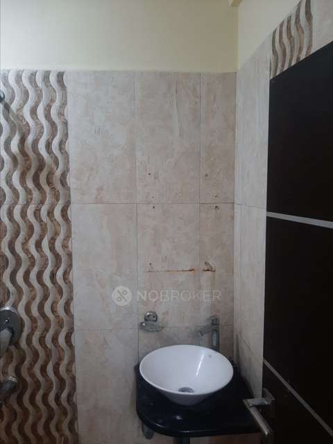 2 BHK Flat In Manshi Adinarayan Residency , Goregaon West For Sale  In Goregaon West Mumbai