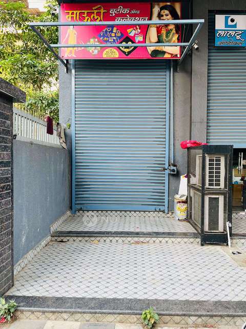 Shop in Rambaug, Mumbai for sale 