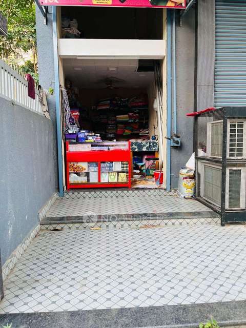 Shop in Rambaug, Mumbai for sale 