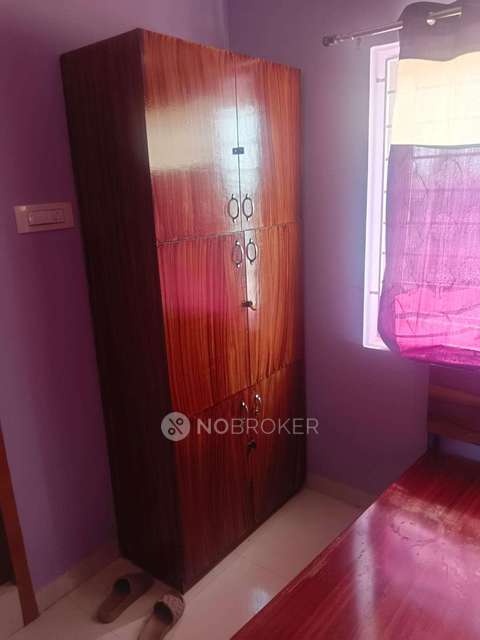 PG for Girls in Thoraipakkam