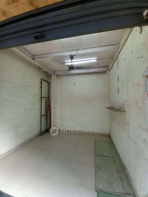 Shop in Budhwar Peth, Pune for Rent 