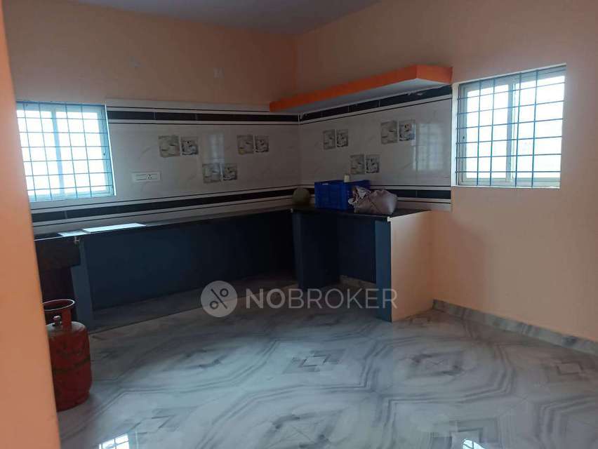 2 BHK House for Rent  In Bukkasagara