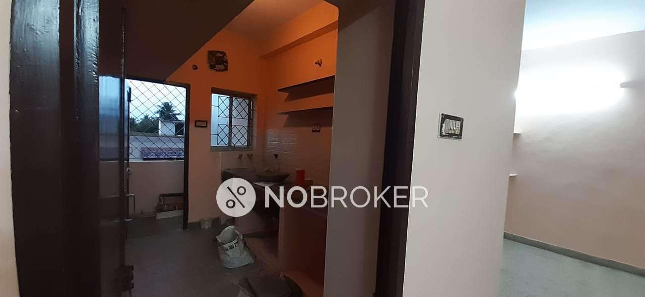 2 BHK Flat In Vijay Maruthi Apartments For Sale  In Nanganallur