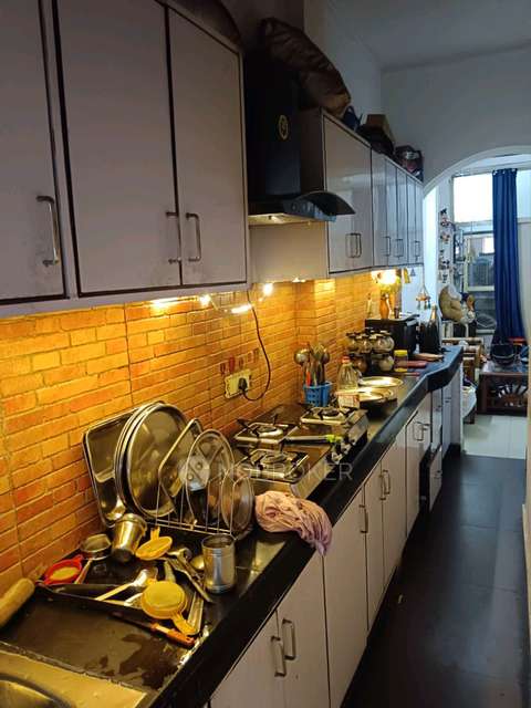 1 BHK Flat In Hari Niwas For Sale  In Mehrauli, Sarai