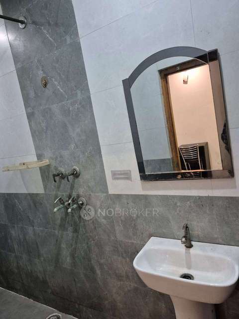 PG for Girls in South Moti Bagh New Delhi, Delhi 110