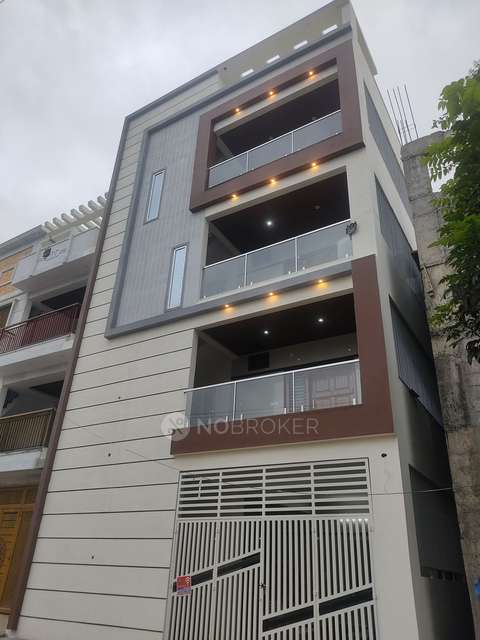 4+ BHK House For Sale  In Yelahanka Reva University Pg Road