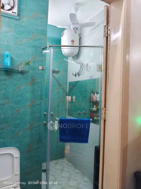 3 BHK Flat In Rwa Chittaranjan Park  For Sale  In Block D, Chittaranjan Park