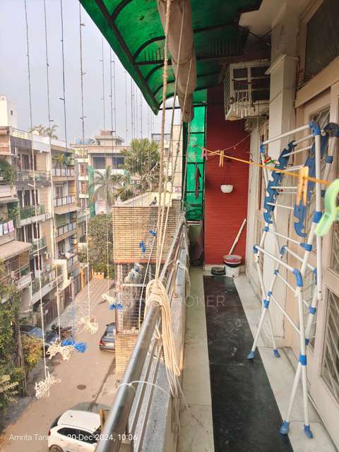 3 BHK Flat In Rwa Chittaranjan Park  For Sale  In Block D, Chittaranjan Park