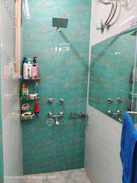 3 BHK Flat In Rwa Chittaranjan Park  For Sale  In Block D, Chittaranjan Park