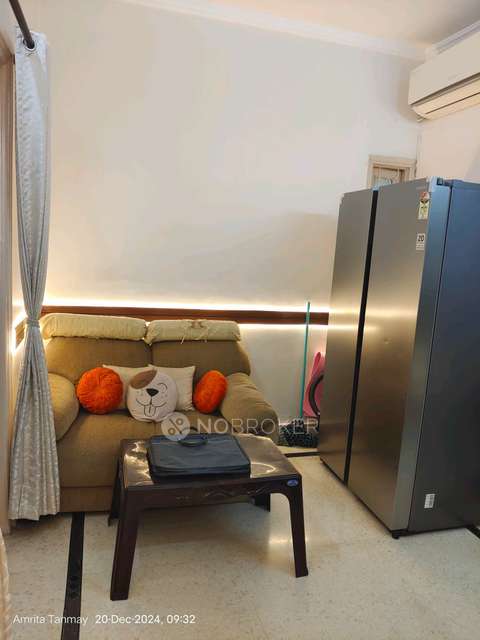 3 BHK Flat In Rwa Chittaranjan Park  For Sale  In Block D, Chittaranjan Park