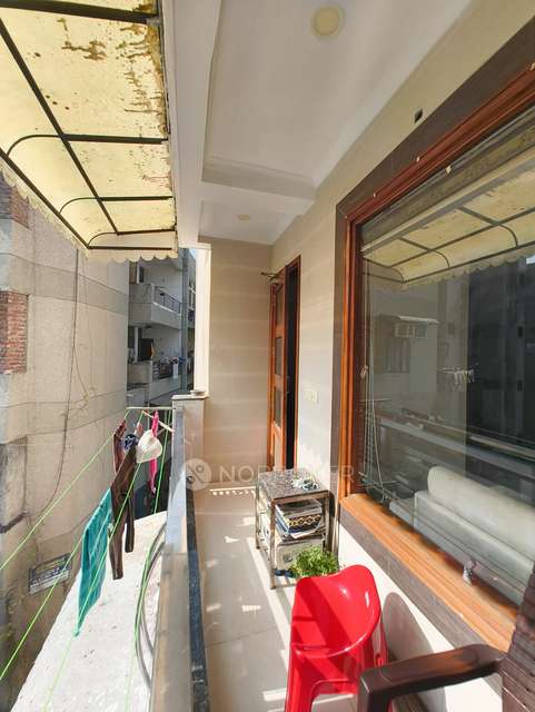 2 BHK Flat In Antariksha Apartments For Sale  In Vikaspuri