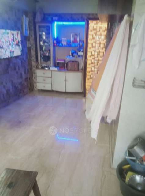1 RK Flat In Om Siddhivinayak Chs For Sale  In Vile Parle East