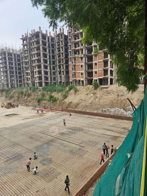 2 BHK Flat In Unitech Unihomes 3, Sector 113, Noida For Sale  In Sector 113, Noida