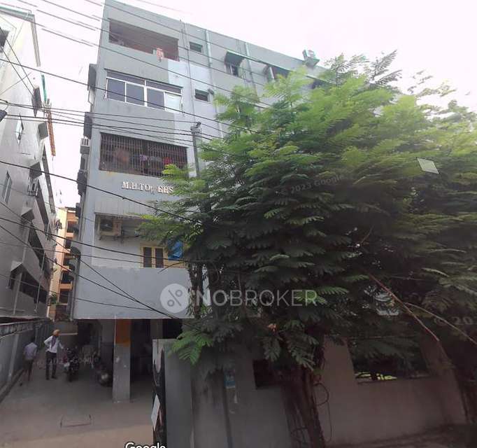 2 BHK Flat In M.h.towers For Sale  In Kachiguda