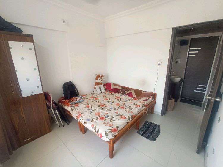 Single Room for Male In 2 BHK  In Atlanta Iii In Wakad