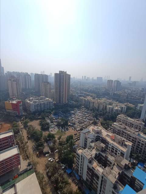 2 BHK Flat In Viceroy Savana For Sale  In Kandivali East