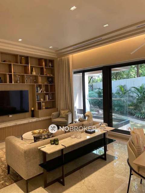 2 BHK Flat In Viceroy Savana For Sale  In Kandivali East