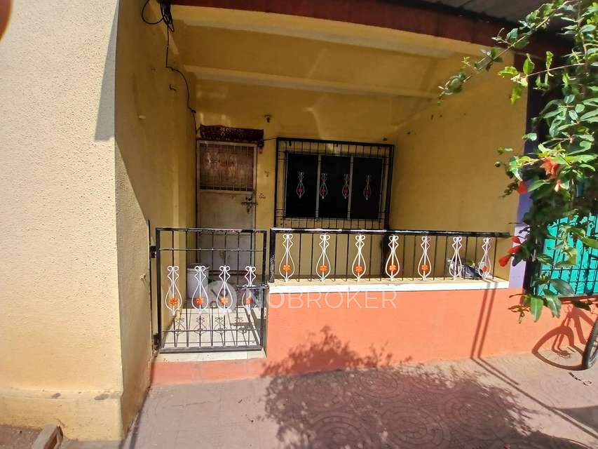 2 BHK Flat In Ishwar Krupa Housing Co-operative Society For Sale  In Yojana Nagar