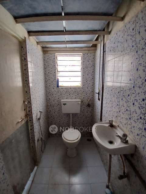 2 BHK Flat In Ishwar Krupa Housing Co-operative Society For Sale  In Yojana Nagar