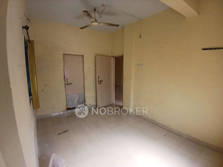 2 BHK Flat In Ishwar Krupa Housing Co-operative Society For Sale  In Yojana Nagar