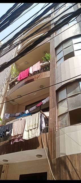 3 BHK House For Sale  In 11, Opp. Galaxy Banquet, Mahavir Enclave I, Mahavir Enclave Part 2, Dwarka, New Delhi, Delhi, 110045, India