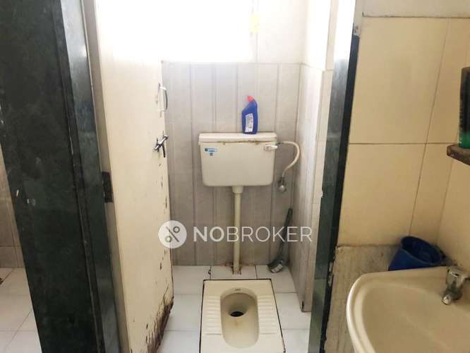 1 BHK Flat In Shriniwas Soci For Sale  In Novel Sewing Machine Co. Fursungi.