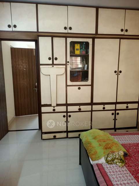 2 BHK Flat In Kalina Meenakshi For Sale  In Santacruz East
