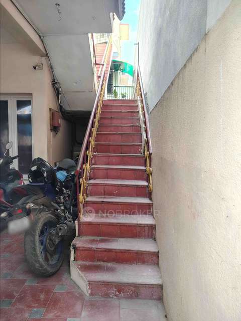 4+ BHK House For Sale  In Porur