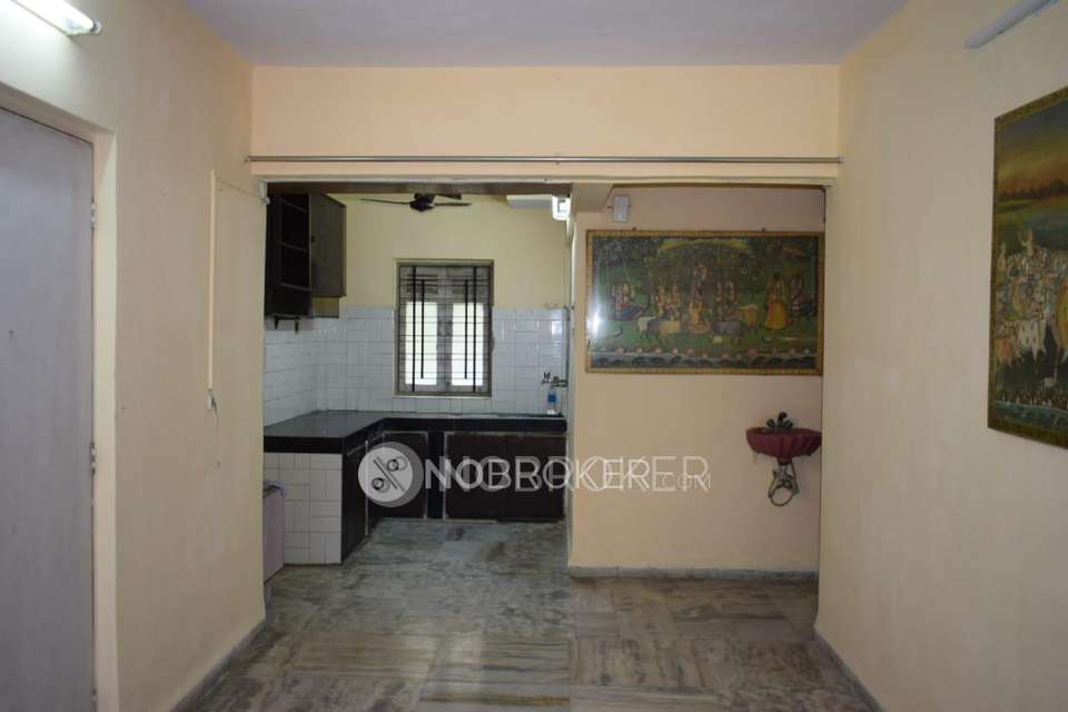 2 BHK Flat In Lalji -complex For Sale  In Kandivali West