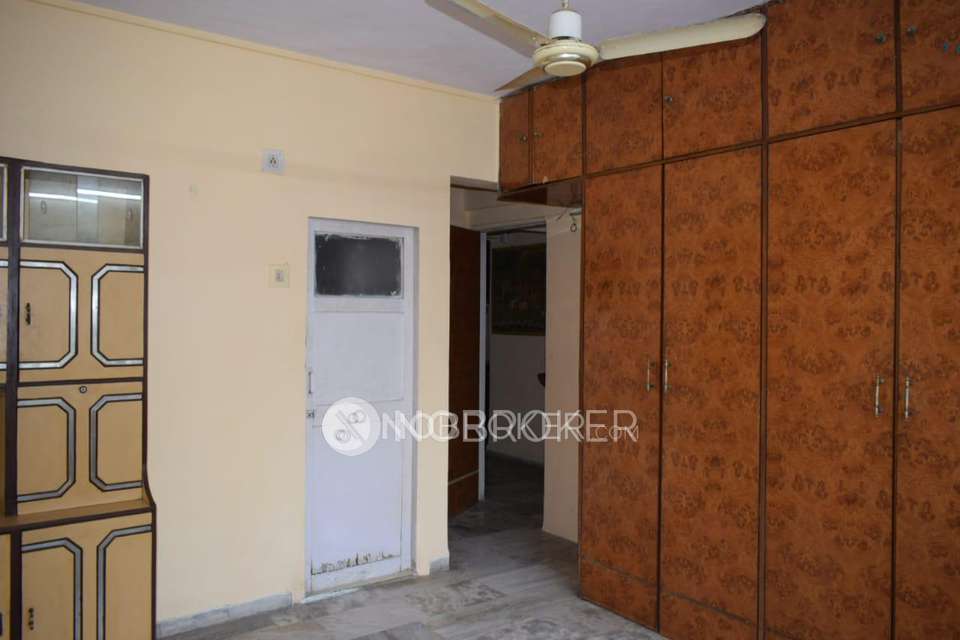 2 BHK Flat In Lalji -complex For Sale  In Kandivali West