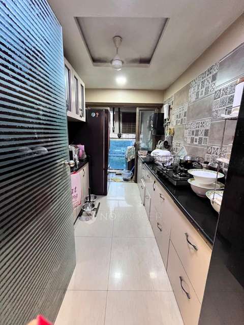 2 BHK Flat In Rna Azzure For Sale  In Bandra East