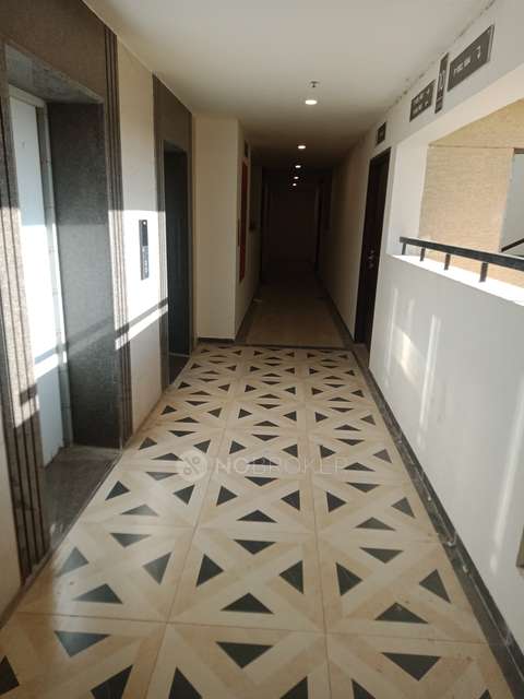 3 BHK Flat In Casagrand First City For Sale  In Sholinganallur