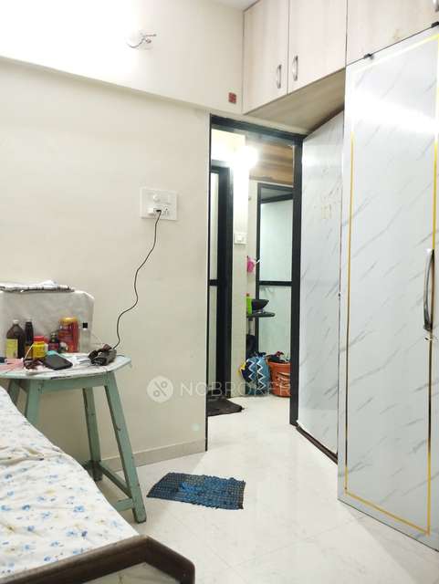 2 BHK Flat In Gokul Chs Nerul For Sale  In 14, Sector 19a Nerul Road