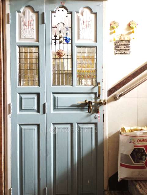 2 BHK Flat In Gokul Chs Nerul For Sale  In 14, Sector 19a Nerul Road