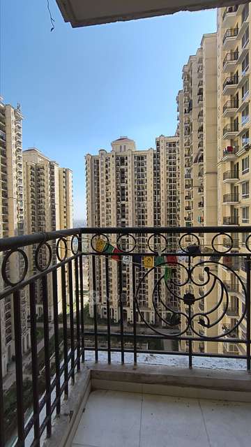 2 BHK Flat In Prateek Grand Carnesia For Sale  In Prateek Grand Carnesia