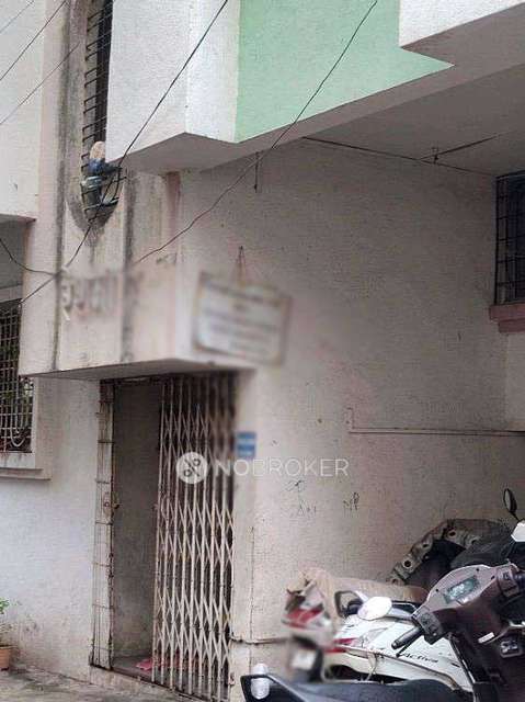 PG for Girls in Karvenagar