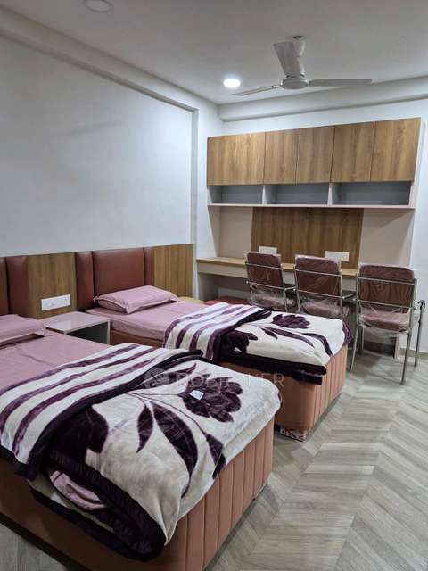 PG for Girls in Loni Kalbhor