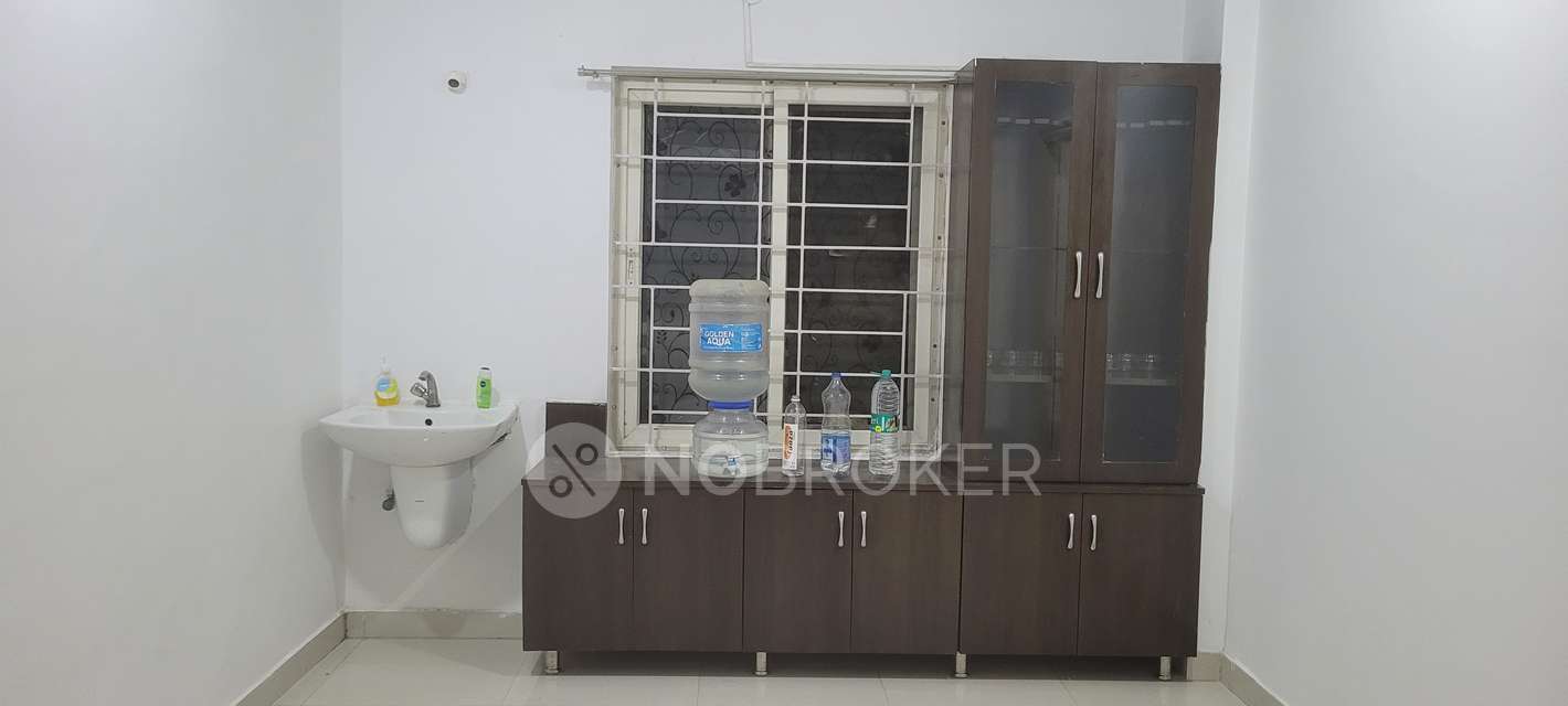 3 BHK Flat In Concrete Sangeeth, Manikonda For Sale  In Manikonda