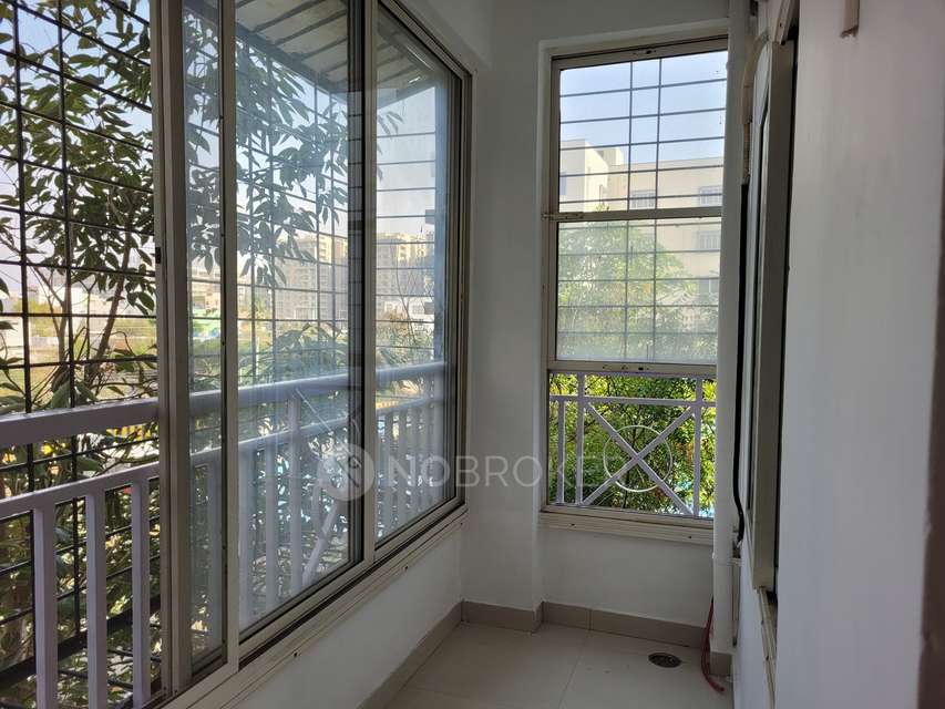 3 BHK Flat In Concrete Sangeeth, Manikonda For Sale  In Manikonda