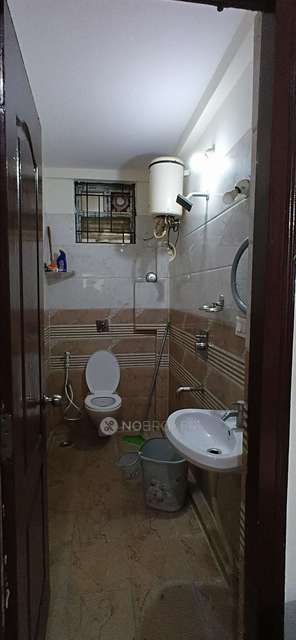 2 BHK Flat In Kruthika Nilaya For Sale  In Singasandra