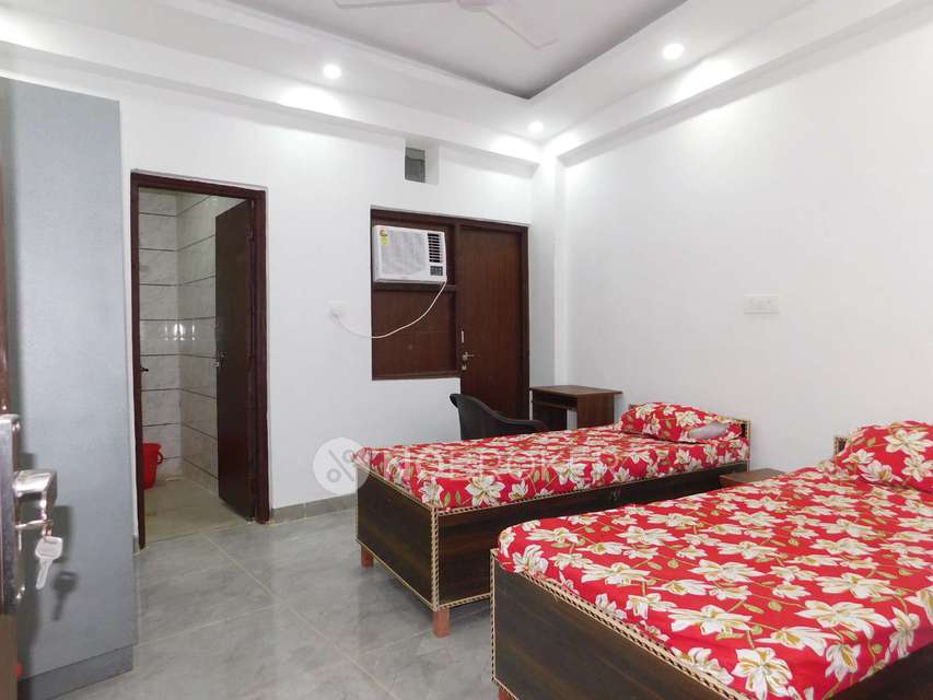 PG for Anyone in Sector 66