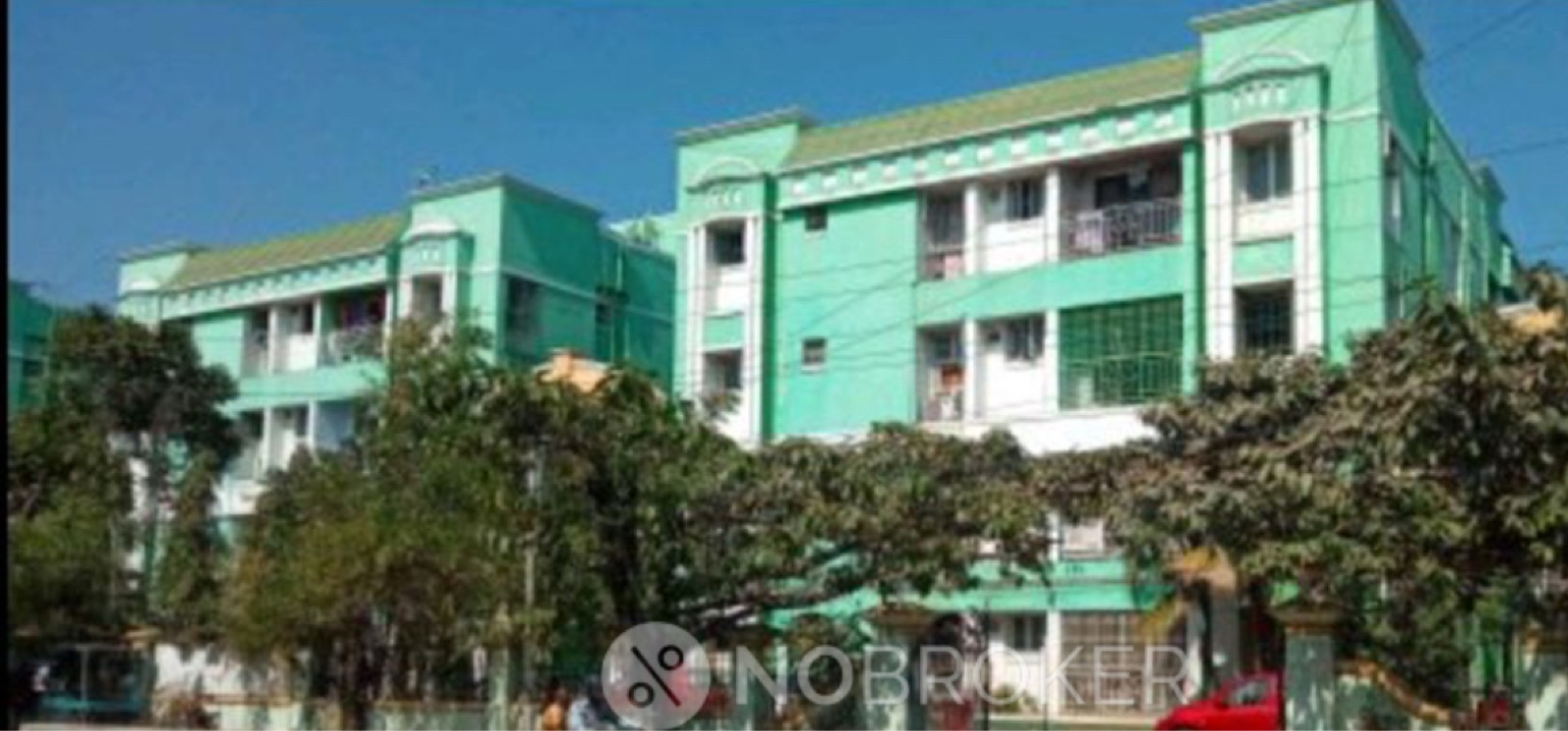 Rc Queens Park Apartment