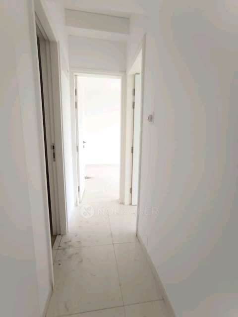 2 BHK Flat In Godrej Boulevard For Sale  In Manjari Khurd