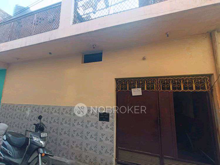 4+ BHK House For Sale  In Ghukna