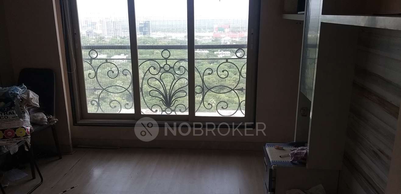 2 BHK Flat In Mayfair Hillcrest, Vikhroli West For Sale  In Vikhroli West