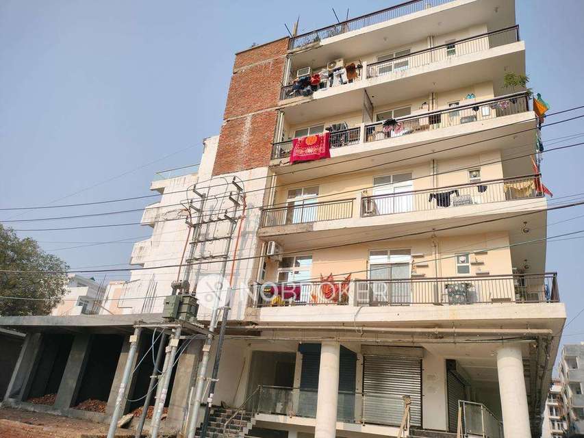 3 BHK Flat In Twin Chalet For Sale  In Bisrakh Jalalpur