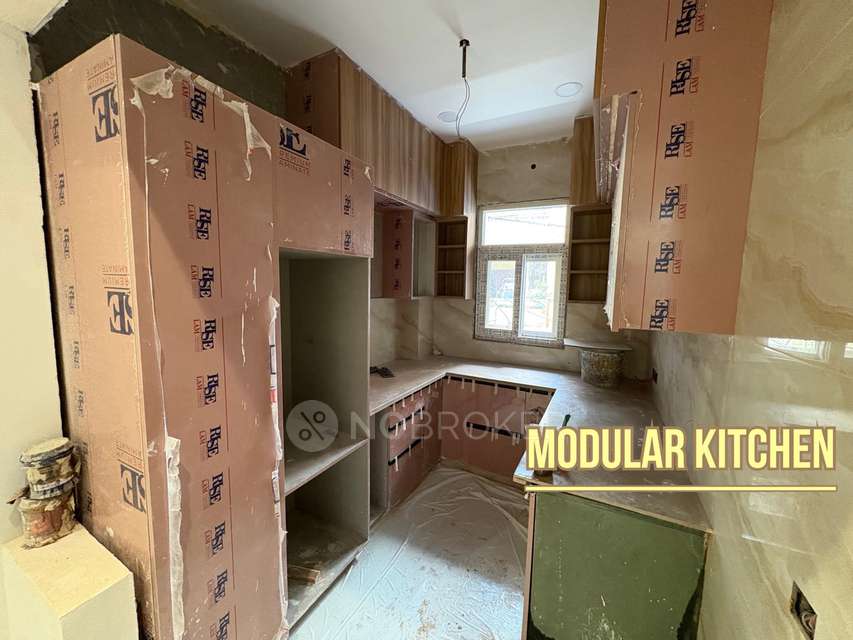 3 BHK House For Sale  In Block Gp, Poorvi Pitampura, Pitampura