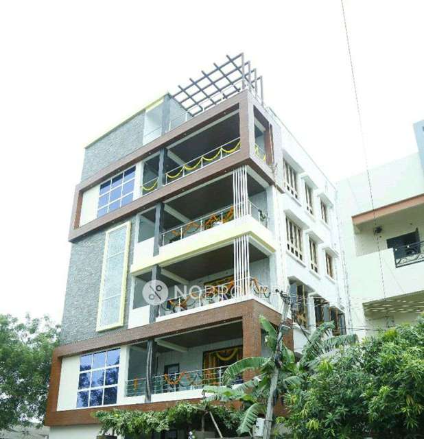 4 BHK Flat For Sale  In Panchsheel Enclave